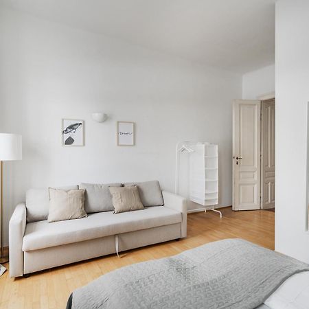 Urban Vienna Living - 18Th District Aparthotel Екстериор снимка
