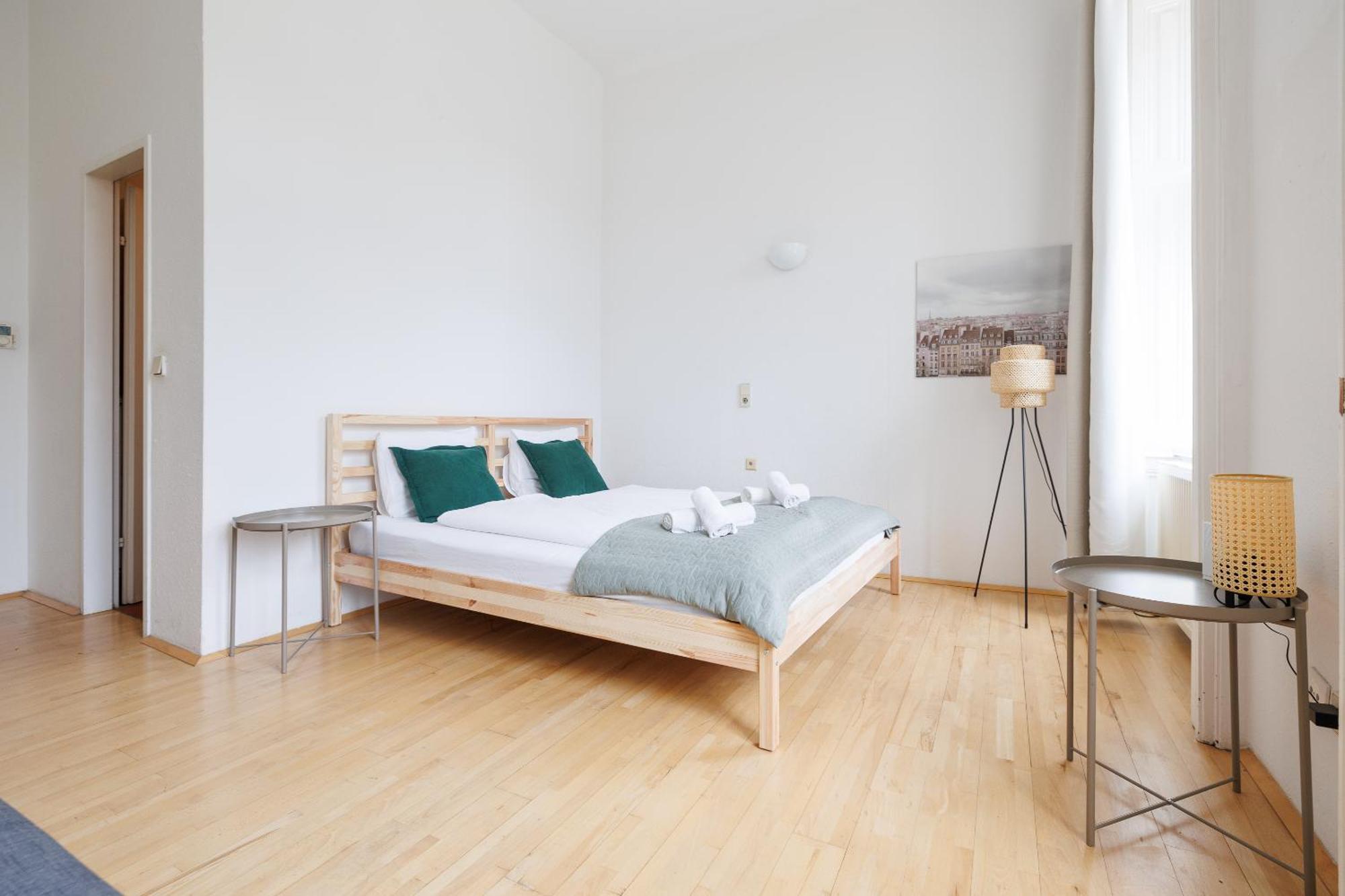 Urban Vienna Living - 18Th District Aparthotel Екстериор снимка