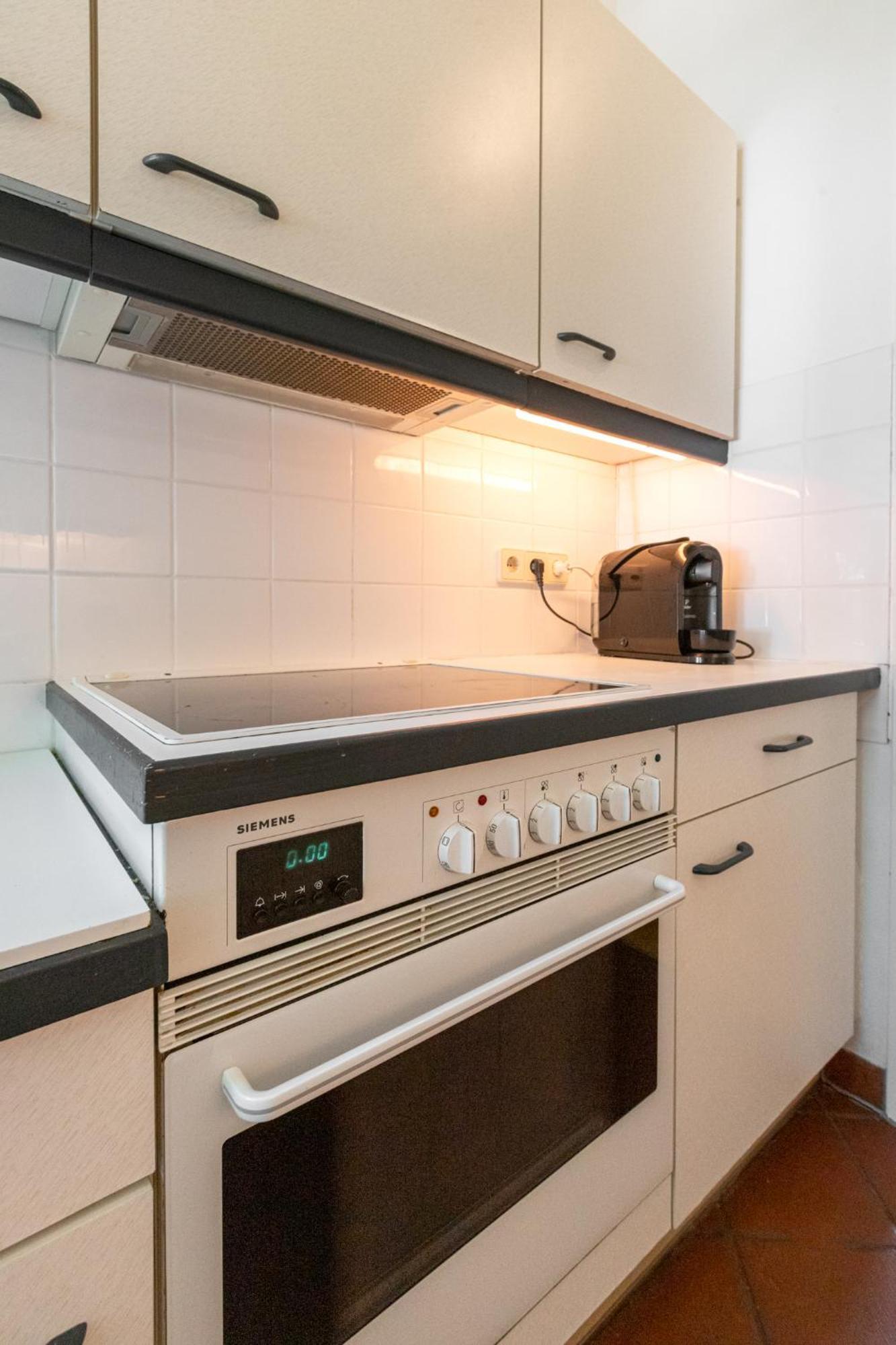 Urban Vienna Living - 18Th District Aparthotel Екстериор снимка