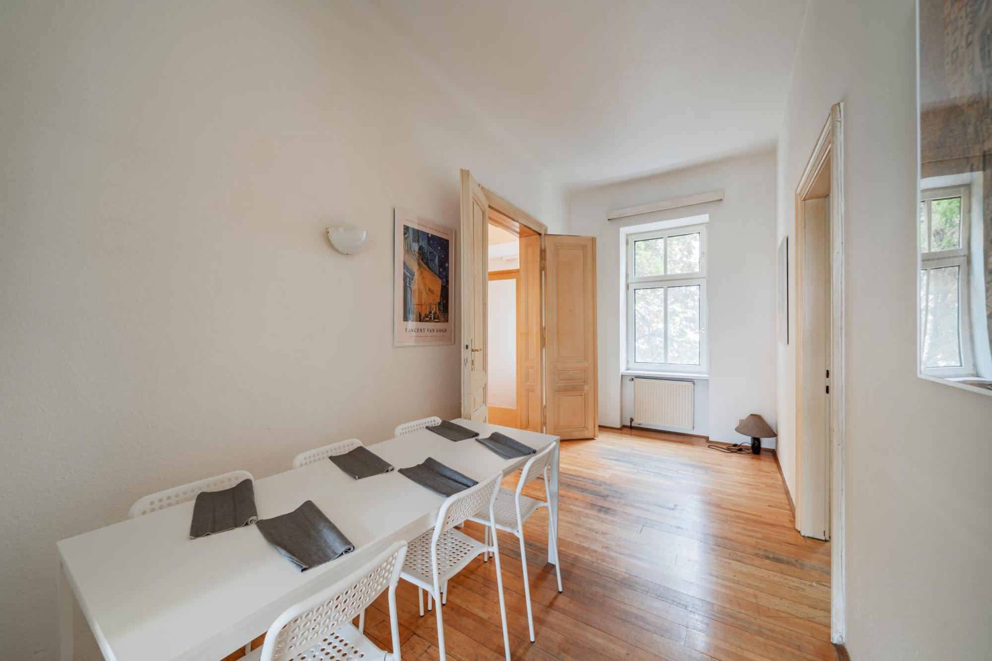 Urban Vienna Living - 18Th District Aparthotel Екстериор снимка