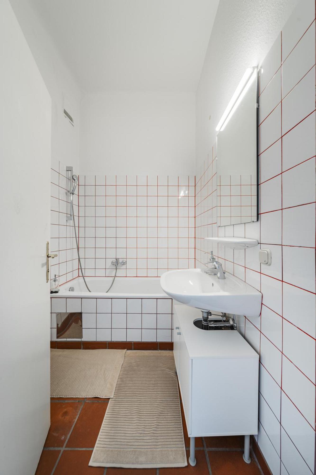 Urban Vienna Living - 18Th District Aparthotel Екстериор снимка